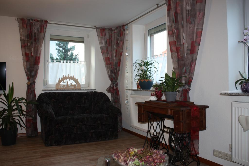 Ferienwohnung Fam. Hoehn Капел-Графенхаузен Екстериор снимка