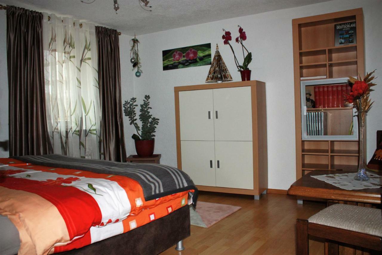 Ferienwohnung Fam. Hoehn Капел-Графенхаузен Екстериор снимка